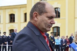 Odvolaný ředitel domova díky fintě vydělával víc než premiér - Seznam Zprávy
